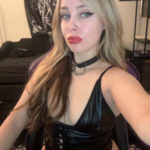 Princesslunar live cam video preview