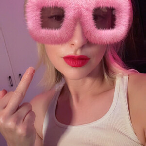 Venmome Mature webcam from United States