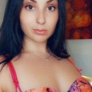 FayeThomas live cam video preview