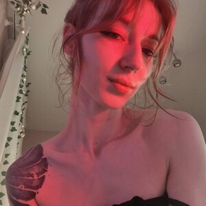 SweetAlice666 webcam livesex profile in brunette cams