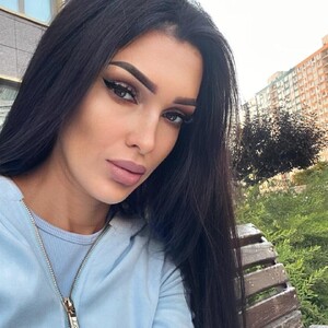 mfc ArmaniGirl