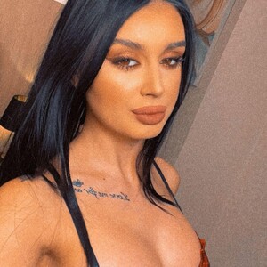 KendraMon webcam livesex profile in romania cams