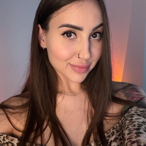 KittySasha Woman webcam from Ukraine