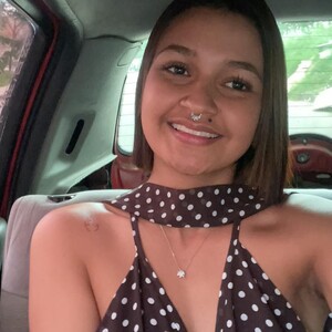 Mikasa_10 Teen webcam from Colombia